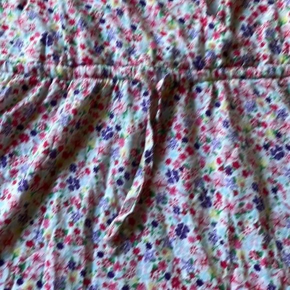 Sleeveless flowery blouse H&M - Picture 6 of 10